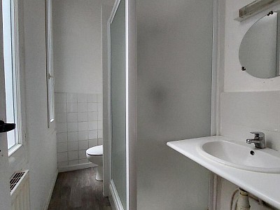 APPARTEMENT T3 A LOUER - ST ETIENNE - 79.43 m2 - 690 &euro; charges comprises par mois