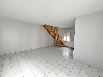 APPARTEMENT T3 A LOUER - ST ETIENNE - 52.77 m2 - 380 &euro; charges comprises par mois
