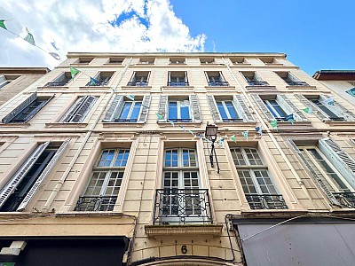 APPARTEMENT T3 A LOUER - ST ETIENNE - 51.59 m2 - 740 &euro; charges comprises par mois