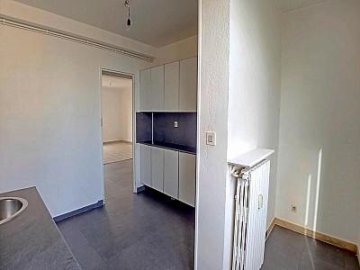 APPARTEMENT T3 A LOUER - ST ETIENNE - 67.74 m2 - 695 &euro; charges comprises par mois