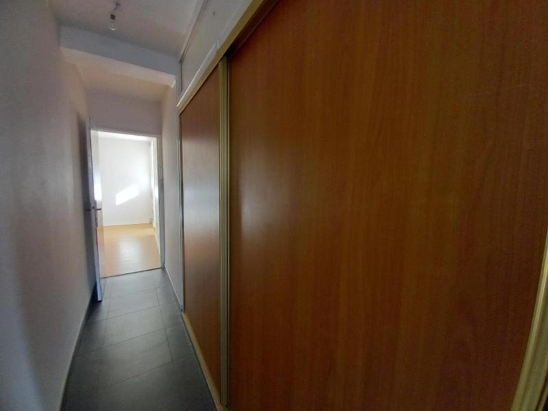 APPARTEMENT T3 A LOUER - ST ETIENNE - 67.74 m2 - 695 &euro; charges comprises par mois