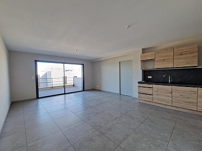 APPARTEMENT T3 A LOUER - ST GENEST LERPT - 77.91 m2 - 960 &euro; charges comprises par mois