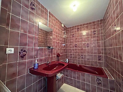 APPARTEMENT T3 A VENDRE - ST ETIENNE - 62 m2 - 45 000 &euro;