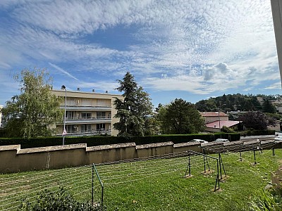 APPARTEMENT T3 A VENDRE - ST ETIENNE - 53 m2 - 45 000 &euro;