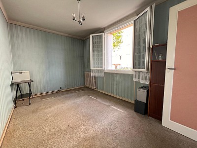 APPARTEMENT T3 A VENDRE - ST ETIENNE - 53 m2 - 45 000 &euro;