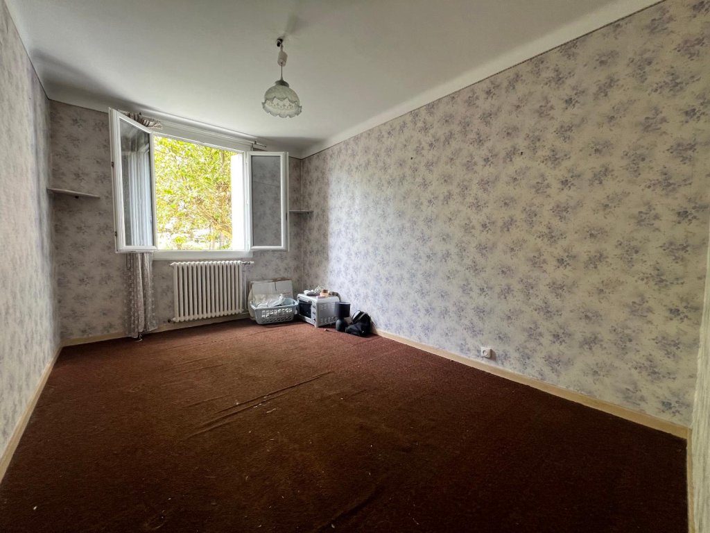 APPARTEMENT T3 A VENDRE - ST ETIENNE - 53 m2 - 45 000 &euro;