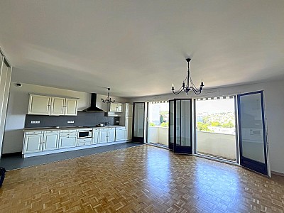 APPARTEMENT T3 A VENDRE - ST ETIENNE - 85.8 m2 - 145 000 &euro;