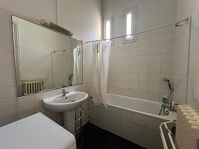 APPARTEMENT T3 A VENDRE - ST ETIENNE - 74 m2 - 60 000 &euro;
