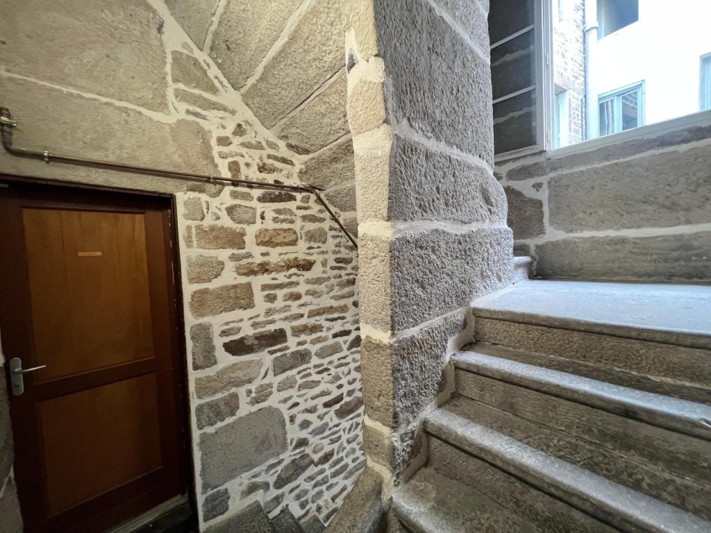 APPARTEMENT T3 A VENDRE - ST ETIENNE - 57 m2 - 155 000 &euro;