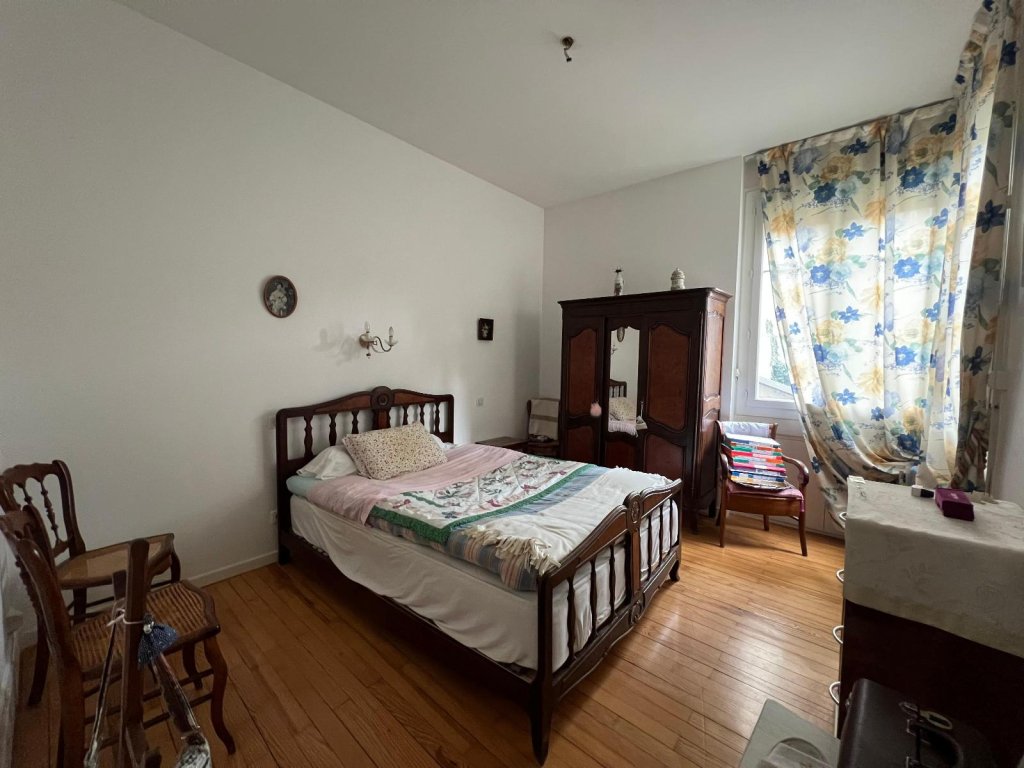 APPARTEMENT T3 A VENDRE - ST ETIENNE - 77 m2 - 99 000 &euro;