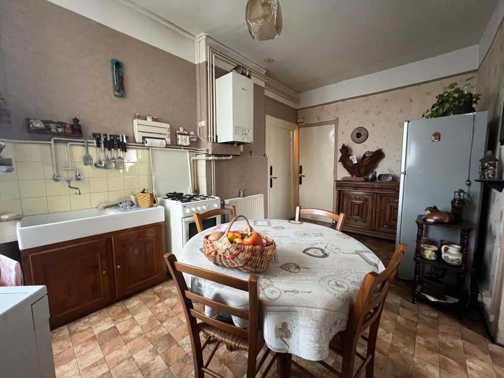 APPARTEMENT T3 A VENDRE - ST ETIENNE - 67 m2 - 39 000 &euro;