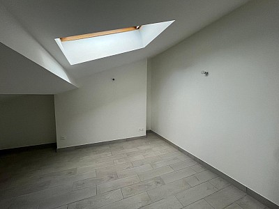 APPARTEMENT T3 A VENDRE - ST ETIENNE - 76 m2 - 79 500 &euro;