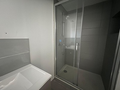 APPARTEMENT T3 A VENDRE - ST ETIENNE - 76 m2 - 79 500 &euro;