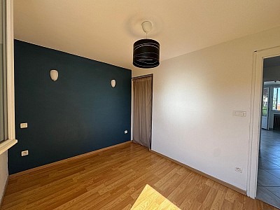 APPARTEMENT T3 A VENDRE - ST ETIENNE - 57 m2 - 75 000 &euro;