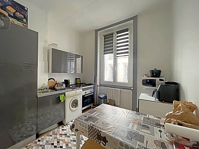 APPARTEMENT T3 A VENDRE - ST ETIENNE Centre Ville - 47.8 m2 - 97 000 &euro;