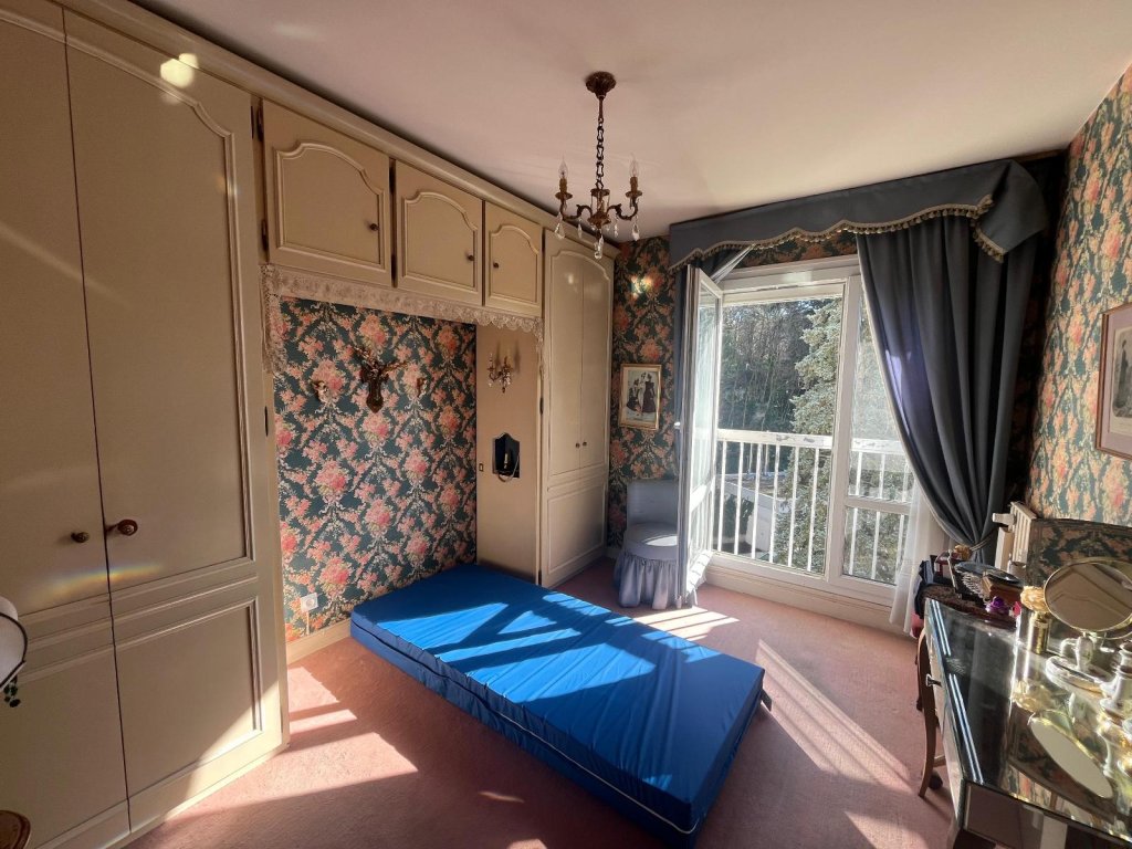 APPARTEMENT T3 A VENDRE - ST ETIENNE - 67 m2 - 75 000 &euro;