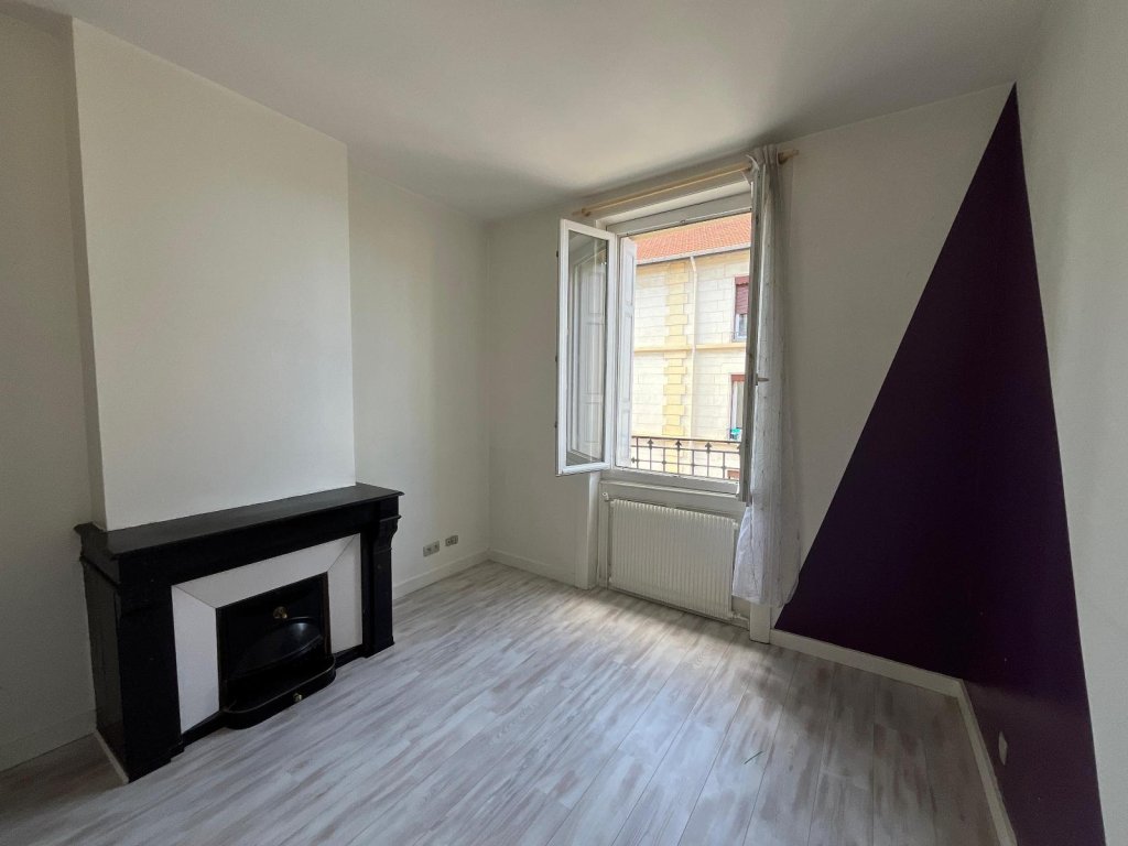 APPARTEMENT T3 A VENDRE - ST ETIENNE - 71 m2 - 85 000 &euro;