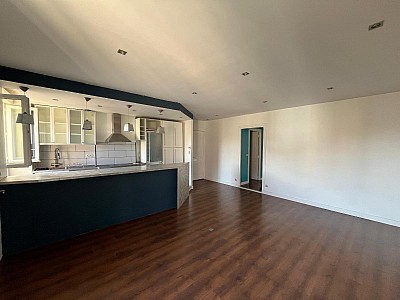 APPARTEMENT T3 A VENDRE - ST ETIENNE - 71 m2 - 85 000 &euro;