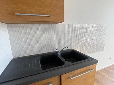 APPARTEMENT T3 A VENDRE - ST ETIENNE Centre Ville - 52.44 m2 - 75 000 &euro;