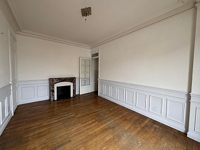 APPARTEMENT T3 A VENDRE - ST ETIENNE Centre Ville - 56.07 m2 - 49 000 &euro;