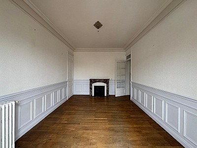 APPARTEMENT T3 A VENDRE - ST ETIENNE Centre Ville - 56.07 m2 - 49 000 &euro;