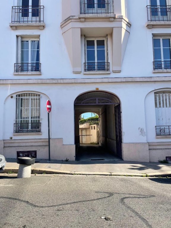 APPARTEMENT T3 A VENDRE - ST ETIENNE Centre Ville - 56.07 m2 - 49 000 &euro;