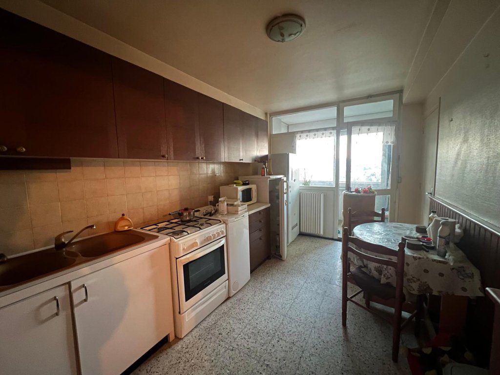 APPARTEMENT T3 A VENDRE - VILLARS - 73 m2 - 69 500 &euro;