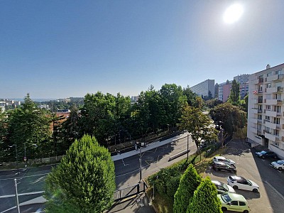 APPARTEMENT T4 A LOUER - ST ETIENNE - 67.82 m2 - 725 &euro; charges comprises par mois