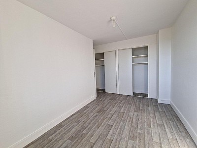 APPARTEMENT T4 A LOUER - ST ETIENNE - 63.92 m2 - 695 &euro; charges comprises par mois