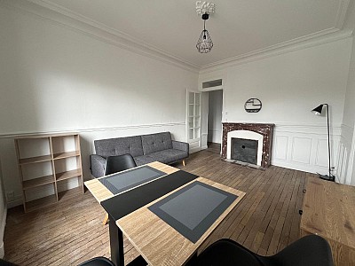 APPARTEMENT T4 A LOUER - ST ETIENNE - 79.6 m2 - 690 &euro; charges comprises par mois