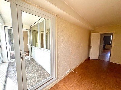 APPARTEMENT T4 A LOUER - ST ETIENNE - 96 m2 - 795 &euro; charges comprises par mois