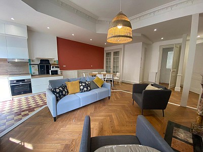 APPARTEMENT T4 A LOUER - ST ETIENNE - 107.89 m2 - 990 &euro; charges comprises par mois