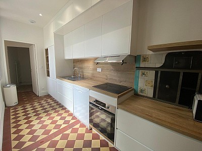 APPARTEMENT T4 A LOUER - ST ETIENNE - 107.89 m2 - 990 &euro; charges comprises par mois