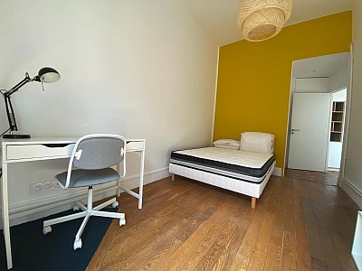 APPARTEMENT T4 A LOUER - ST ETIENNE - 107.89 m2 - 990 &euro; charges comprises par mois