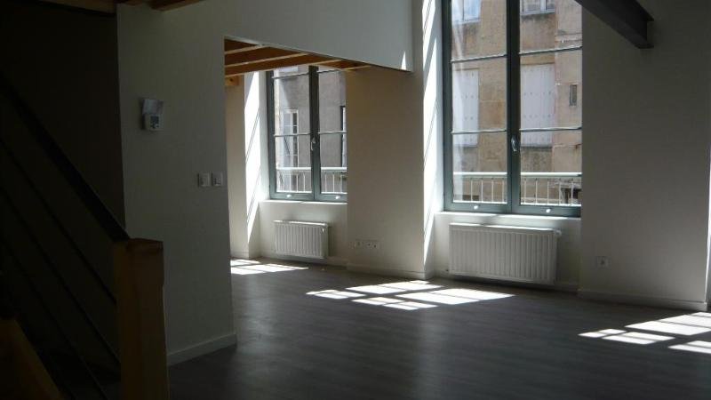 APPARTEMENT T4 A LOUER - ST ETIENNE - 86.08 m2 - 740 &euro; charges comprises par mois