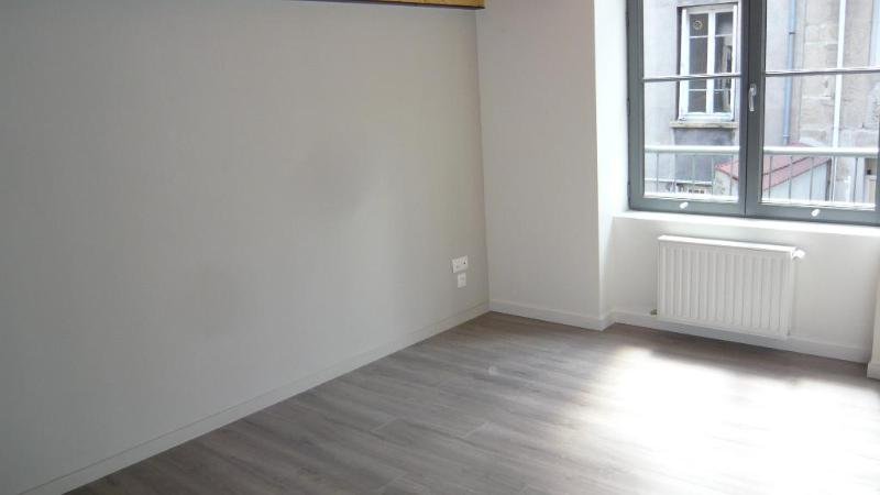 APPARTEMENT T4 A LOUER - ST ETIENNE - 86.08 m2 - 740 &euro; charges comprises par mois