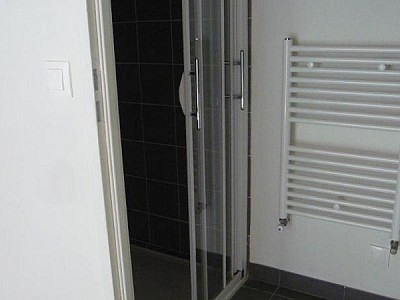 APPARTEMENT T4 A LOUER - ST ETIENNE - 86.08 m2 - 740 &euro; charges comprises par mois