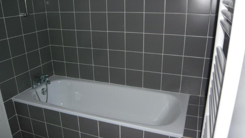 APPARTEMENT T4 A LOUER - ST ETIENNE - 86.08 m2 - 740 &euro; charges comprises par mois
