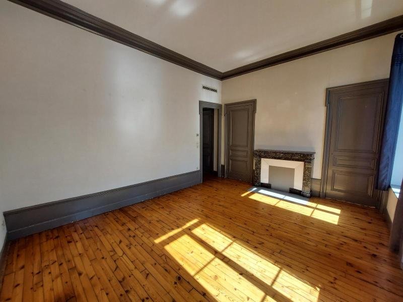 APPARTEMENT T4 A LOUER - ST ETIENNE - 80.34 m2 - 655 &euro; charges comprises par mois