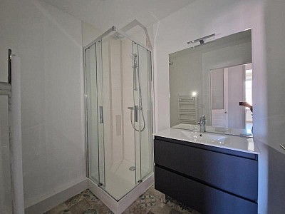 APPARTEMENT T4 A LOUER - ST ETIENNE - 84.57 m2 - 925 &euro; charges comprises par mois