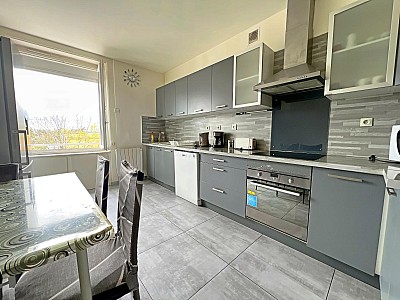 APPARTEMENT T4 A VENDRE - ST ETIENNE - 96 m2 - 95 000 &euro;
