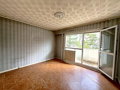 APPARTEMENT T4 A VENDRE - ST ETIENNE - 76 m2 - 69 500 &euro;