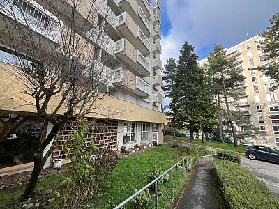 APPARTEMENT T4 A VENDRE - ST ETIENNE - 76 m2 - 69 500 &euro;