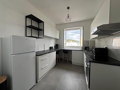 APPARTEMENT T4 A VENDRE - ST ETIENNE - 79.6 m2 - 106 000 &euro;