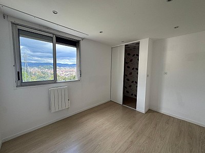 APPARTEMENT T4 A VENDRE - ST ETIENNE - 62.49 m2 - 72 000 &euro;