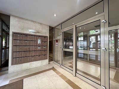 APPARTEMENT T4 A VENDRE - ST ETIENNE - 82 m2 - 109 000 &euro;
