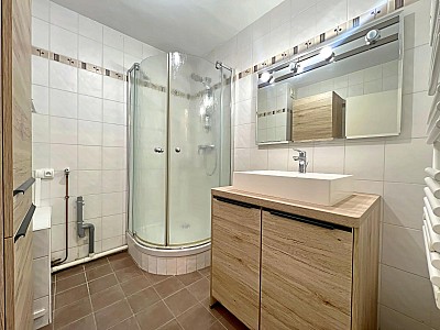 APPARTEMENT T4 A VENDRE - ST ETIENNE - 82 m2 - 109 000 &euro;