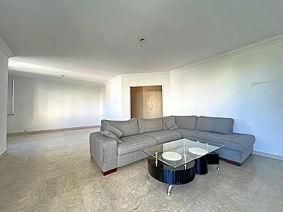 APPARTEMENT T4 A VENDRE - ST ETIENNE - 82 m2 - 109 000 &euro;