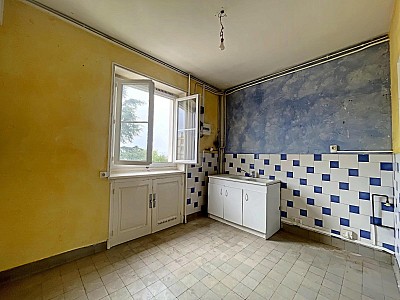 APPARTEMENT T4 A VENDRE - ST ETIENNE Centre Ville - 78.8 m2 - 69 000 &euro;