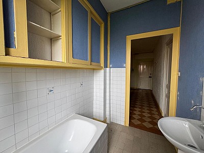APPARTEMENT T4 A VENDRE - ST ETIENNE Centre Ville - 80.54 m2 - 75 000 &euro;